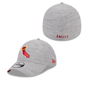 Men's Los Angeles Angels Gray 2023 Clubhouse 39THIRTY Flex Hat