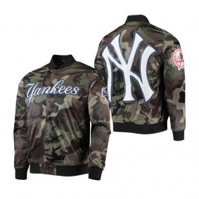 Men's New York Yankees Pro Standard Camo Satin Full-Snap Jacket